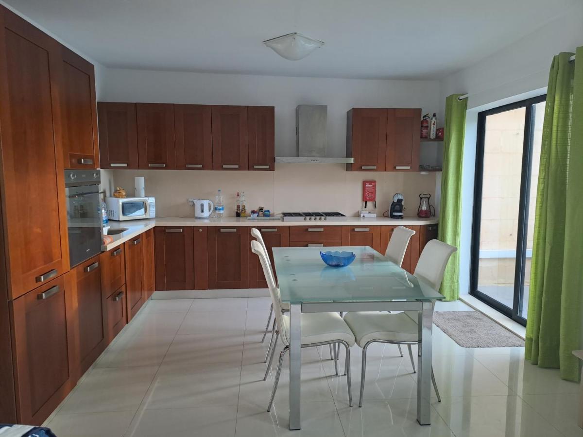 Ferienwohnung Lucky Spot Xlendi Exterior foto